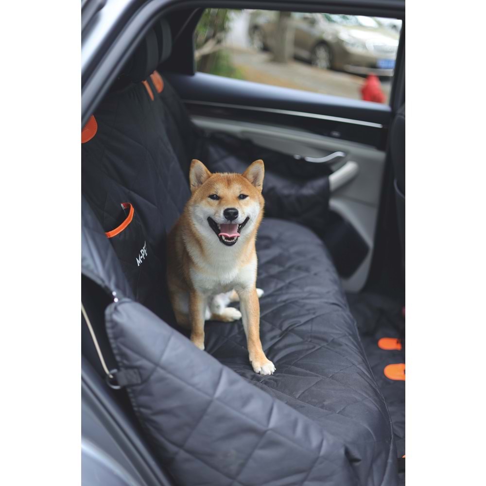 10704099 M-PETS LUNGO ARAÇ KOLTUK ÖRTÜSÜ 152X59CM