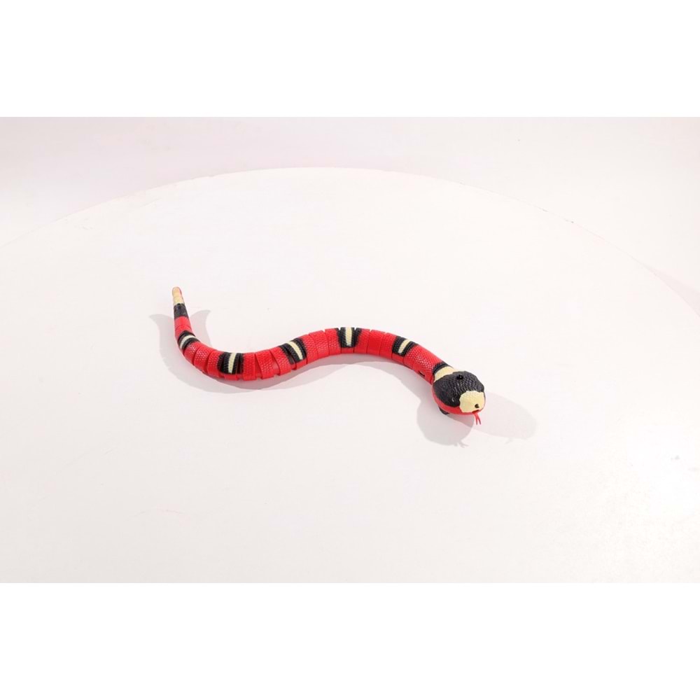 20642099 M-PETS SNEAKY SNAKE İNTERAKTİF KEDİ OYUNCAĞI