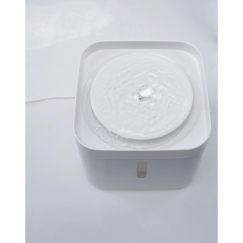 60530201 M-PETS VOLGA IŞIKLI SU SEBİLİ 2,2L