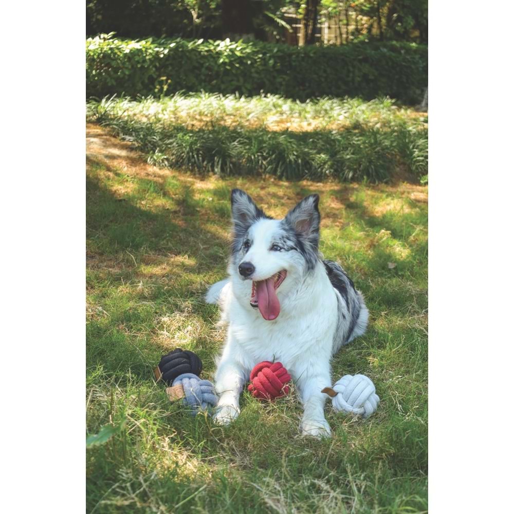 10647401 M-PETS COTO WHITE BALL 9,5CM ÖRGÜ TOP OYUNCAK