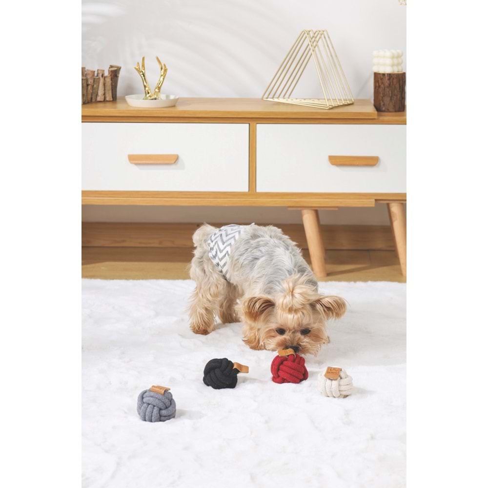 10652113 M-PETS COTO GREY BALL 6,5CM ÖRGÜ TOP OYUNCAK